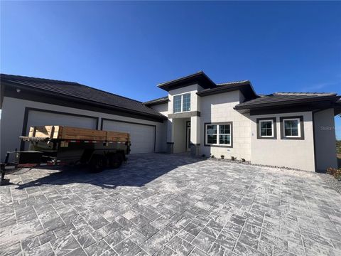 A home in PORT CHARLOTTE