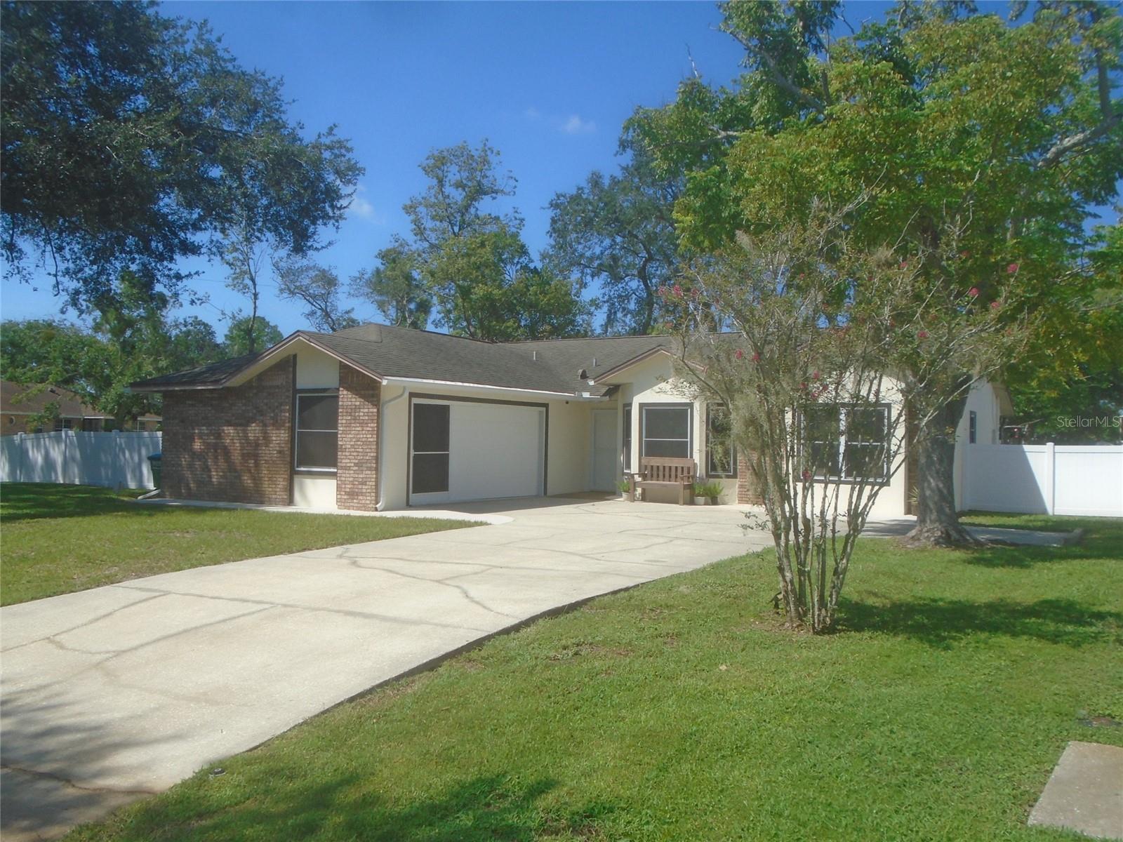 DELTONA LAKES UNIT 40 - Residential