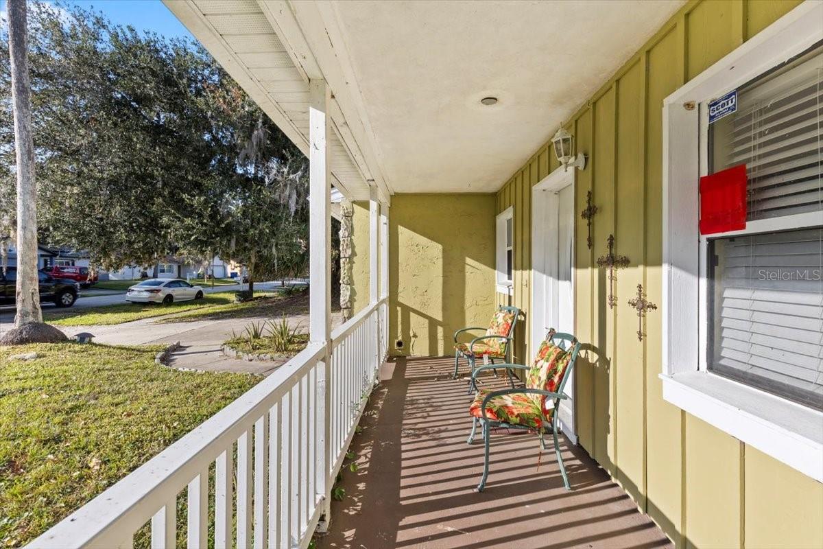 RIVIERA OAKS - Residential