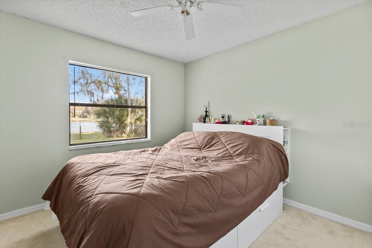 RIVIERA OAKS - Residential