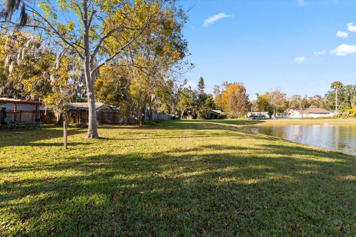 RIVIERA OAKS - Residential