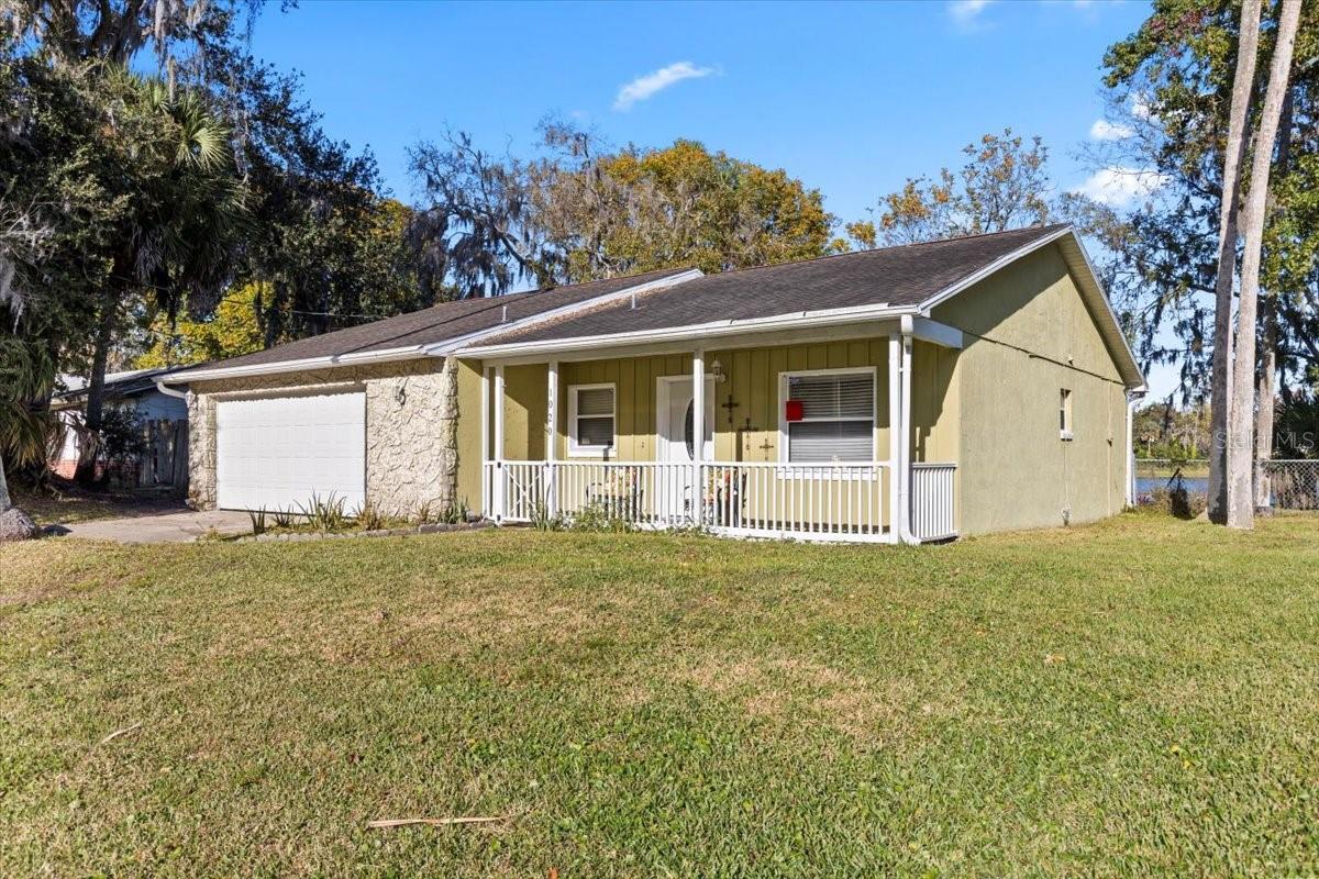 RIVIERA OAKS - Residential