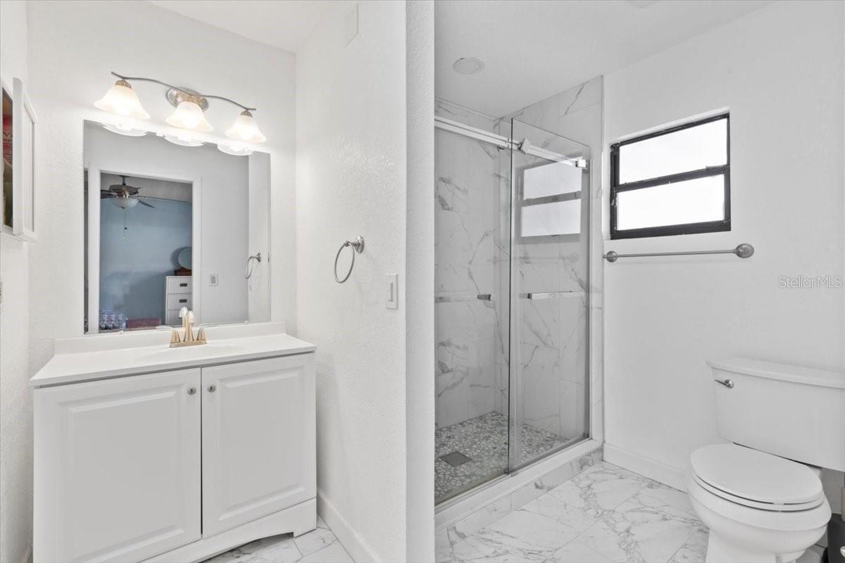 RIVIERA OAKS - Residential