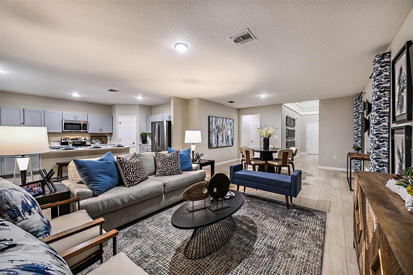 SCENIC TERRACE - Residential