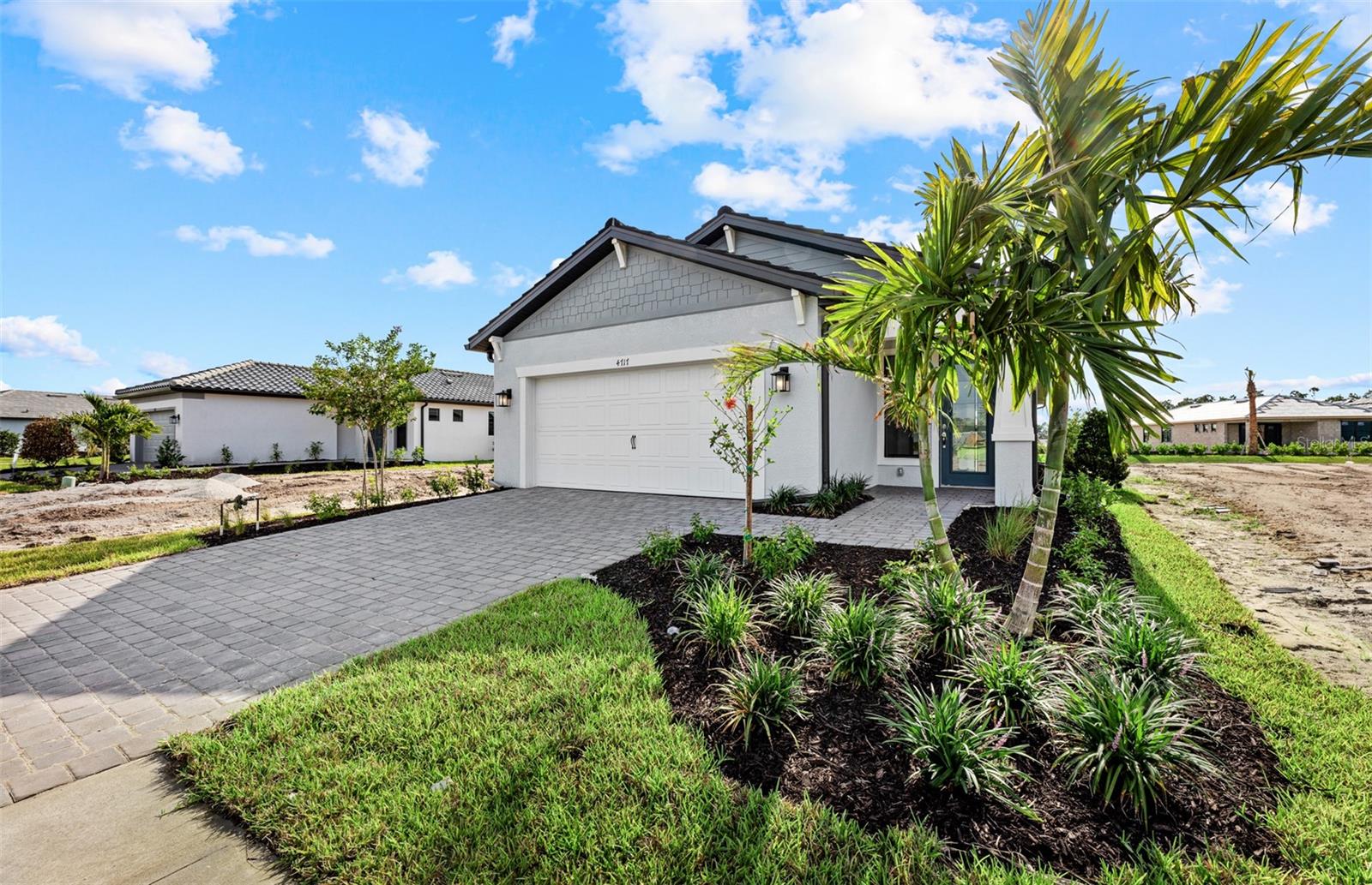 4717 BLUE STAR COURT