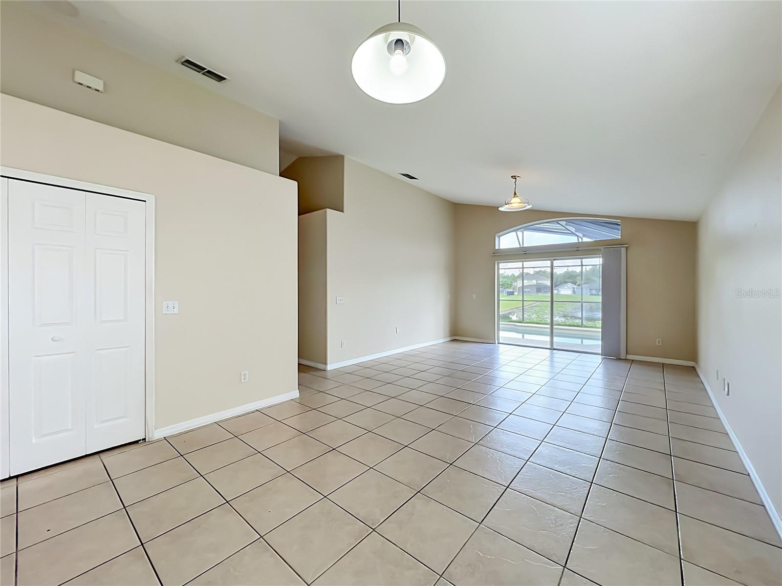 HUNTERS CREEK TR 520 47/109 - Residential