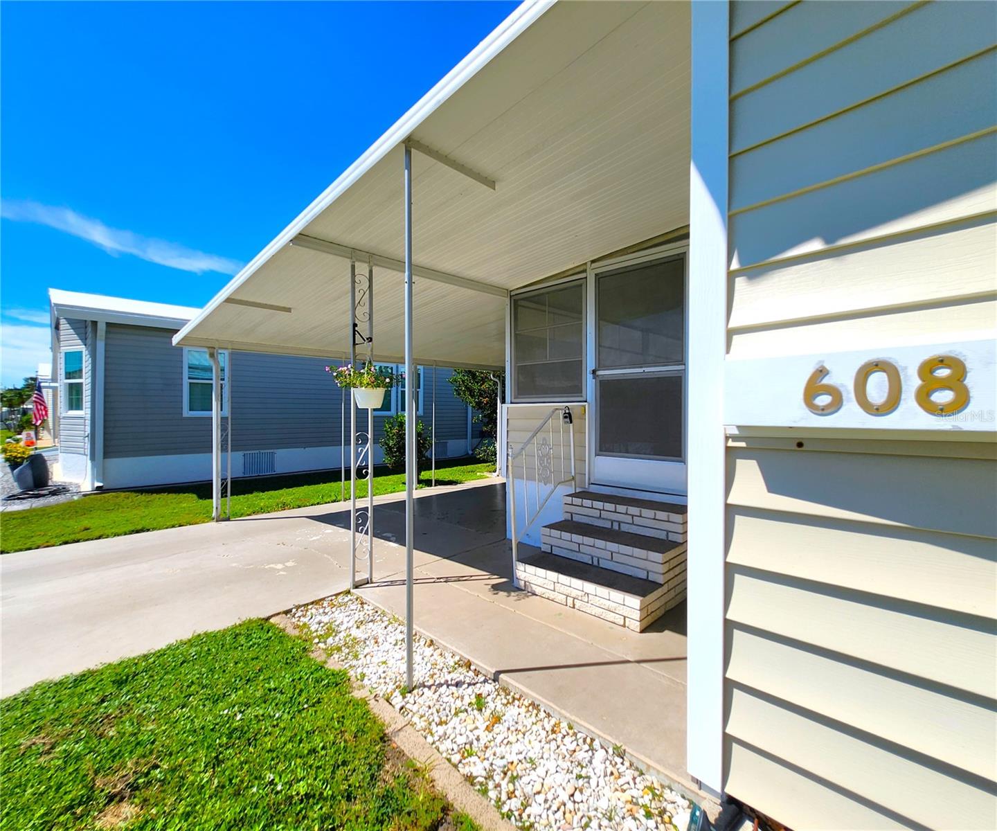 GOLF LAKES RESIDENTS CO-OP - Residential
