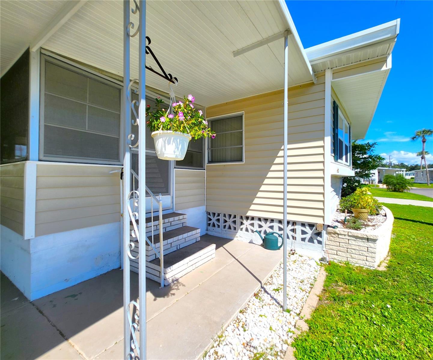 GOLF LAKES RESIDENTS CO-OP - Residential