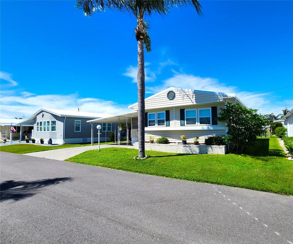 Photo of 608 49th B Avenue Drive E #427, Bradenton, FL 34203 (MLS # TB8431717)