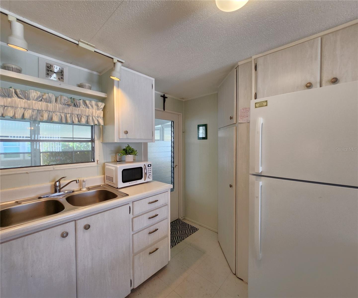 GOLF LAKES RESIDENTS CO-OP - Residential