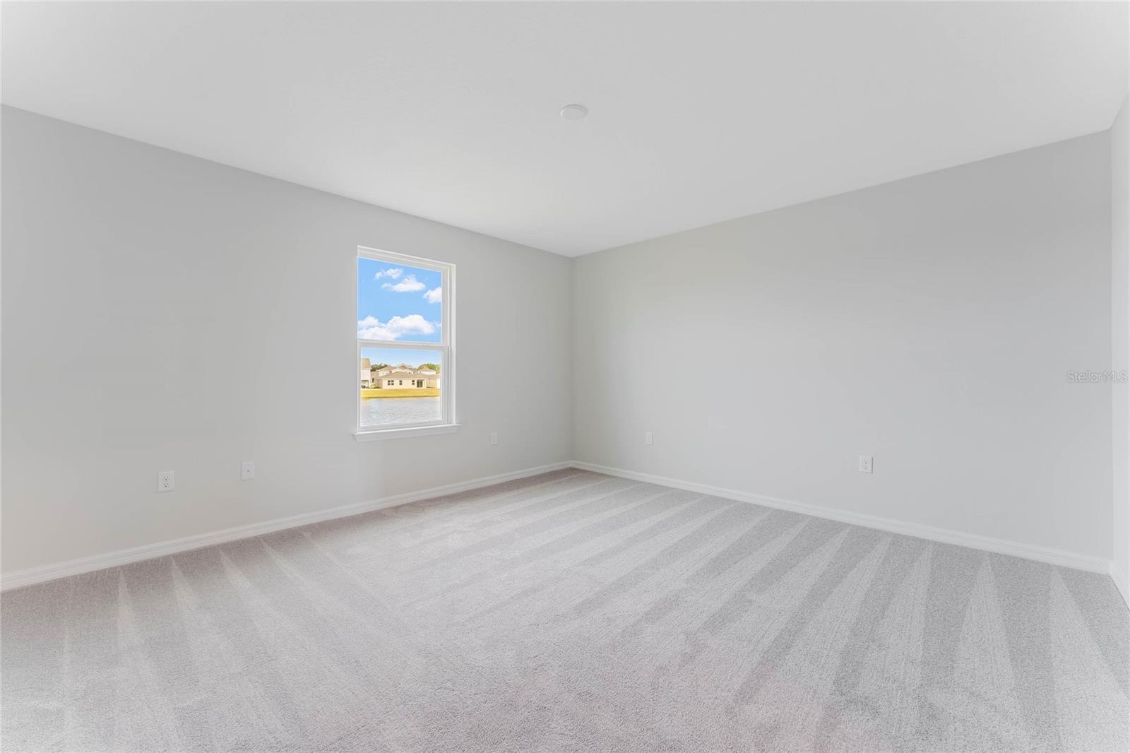 RESERVE AT COUNTRY CLUB LAKES ESTATES - Residential