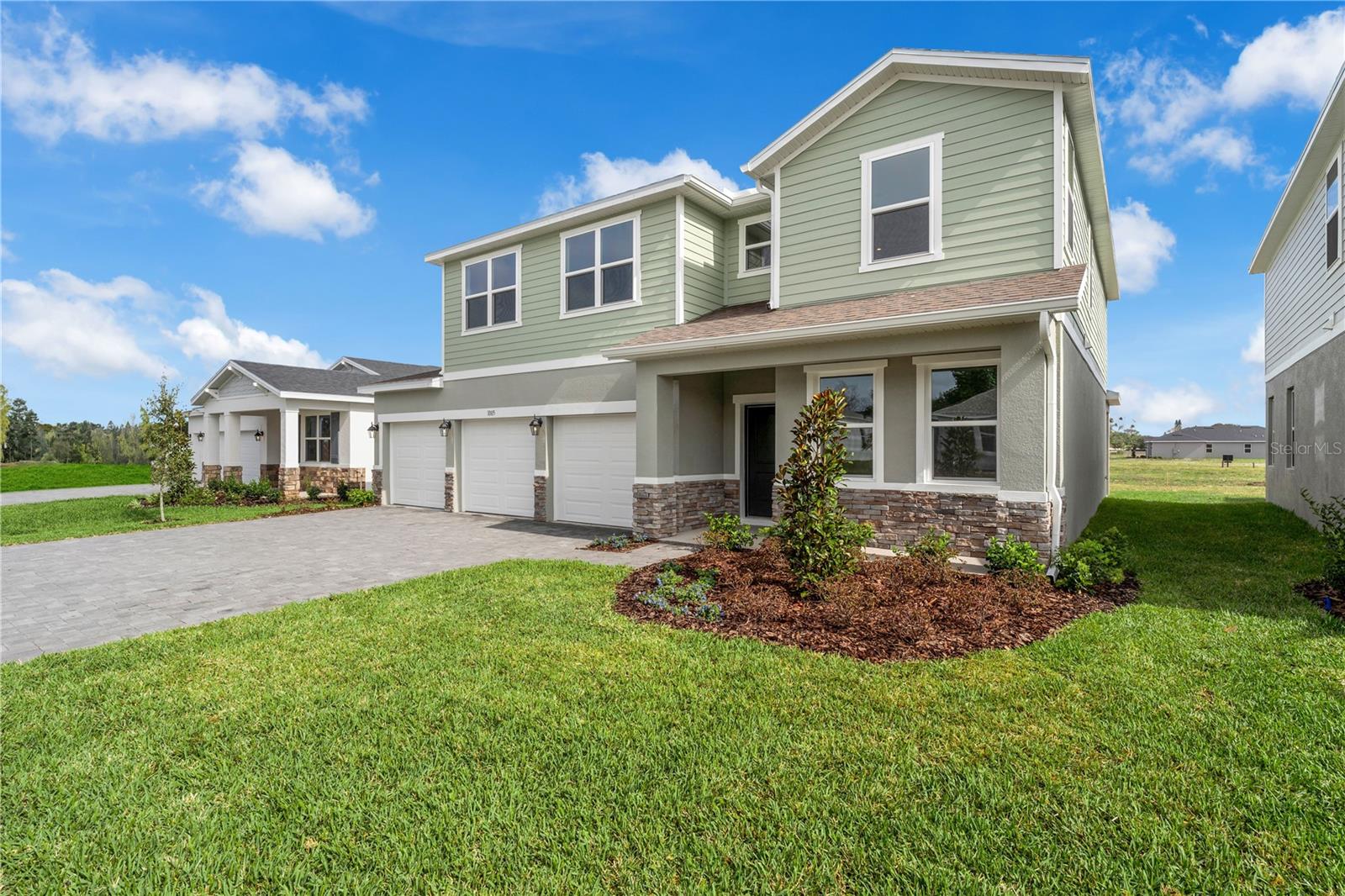 RESERVE AT COUNTRY CLUB LAKES ESTATES - Residential
