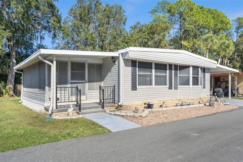 Photo of 221 Pinewood Drive, Eustis, FL 32726 (MLS # O6369967)