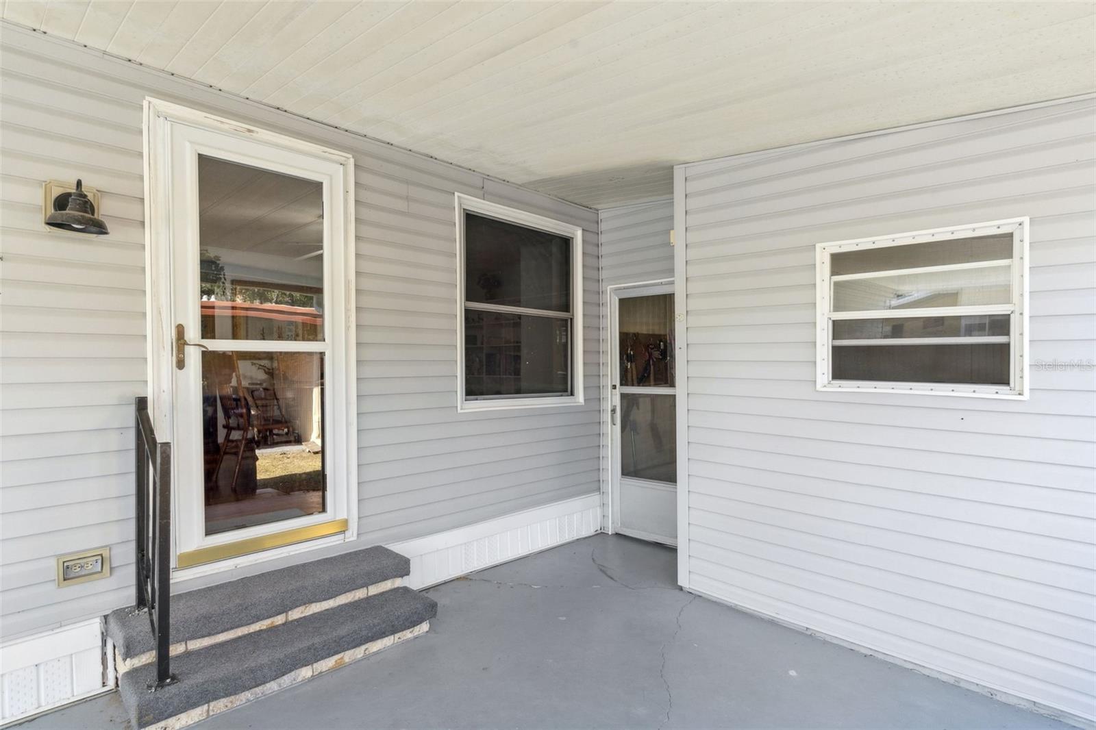 EUSTIS COUNTRY CLUB MANOR MHP UNIT 02A - Residential