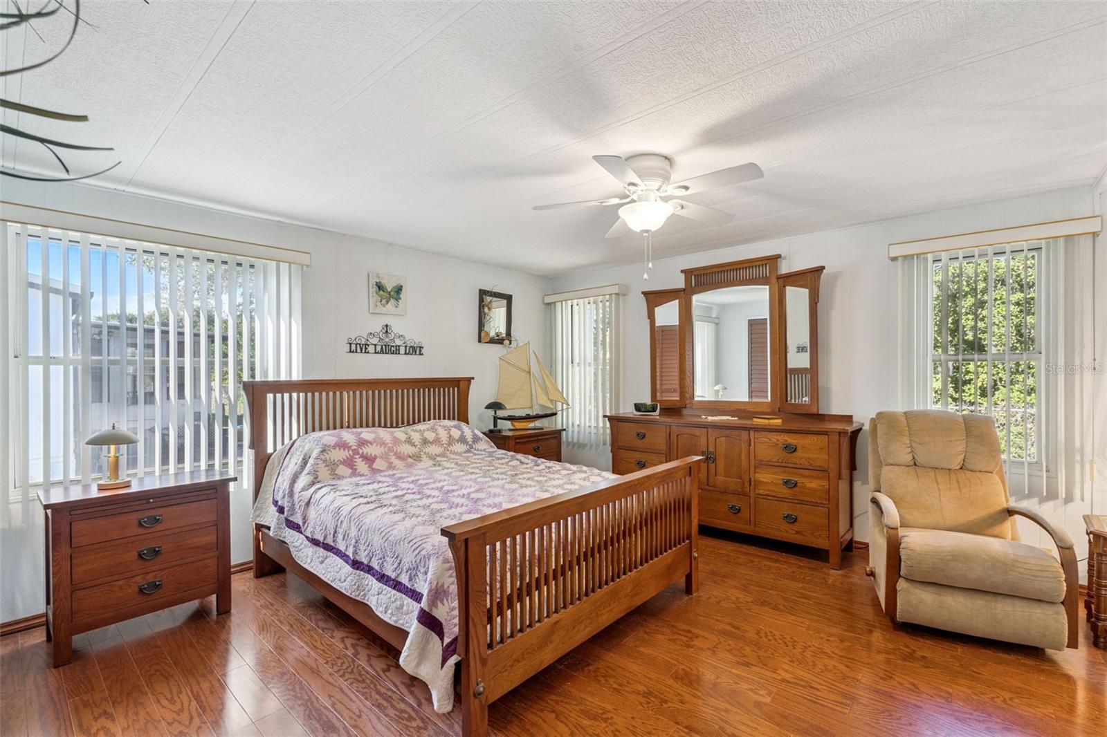 EUSTIS COUNTRY CLUB MANOR MHP UNIT 02A - Residential