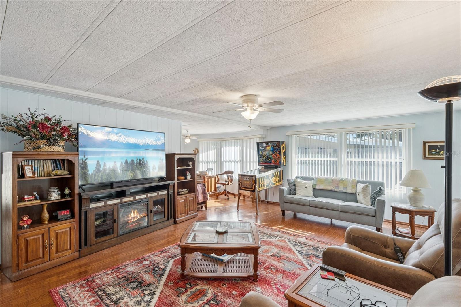 EUSTIS COUNTRY CLUB MANOR MHP UNIT 02A - Residential