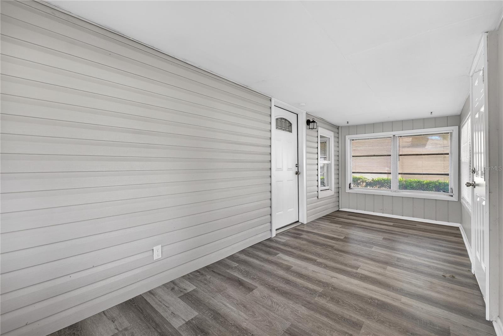 AUBURNDALE HEIGHTS - Residential