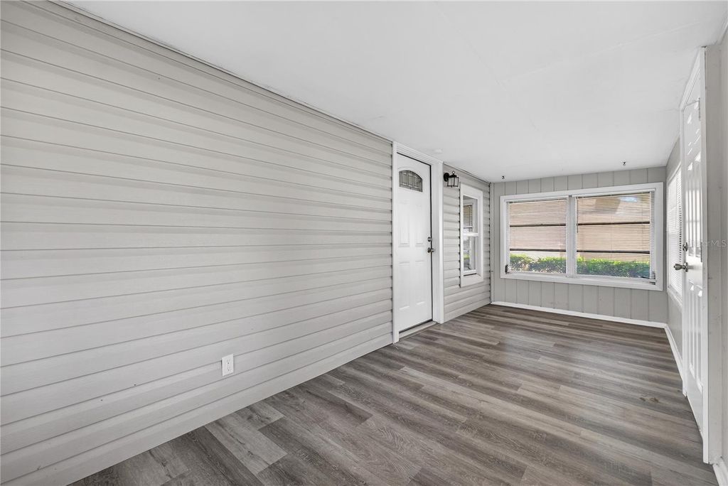 Photo of 514 Walnut Street, Auburndale, FL 33823 (MLS # S5147285)