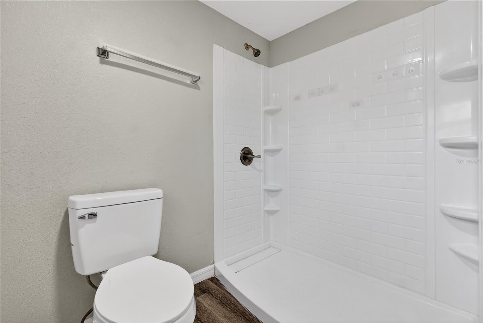 AUBURNDALE HEIGHTS - Residential