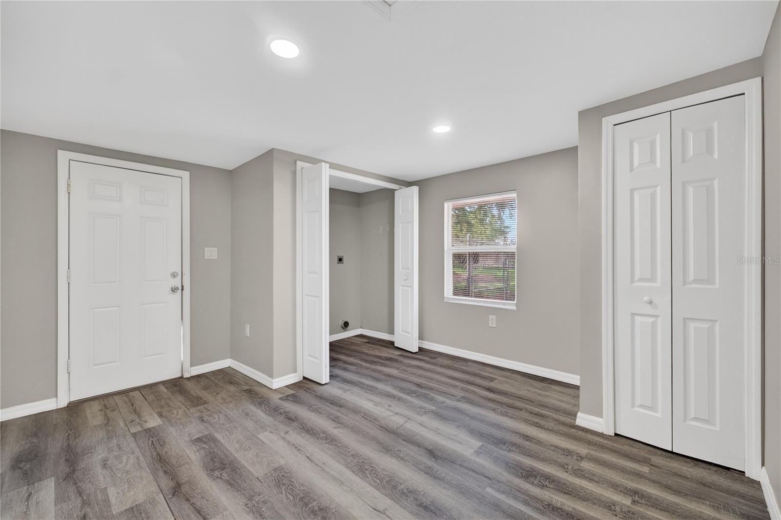 AUBURNDALE HEIGHTS - Residential