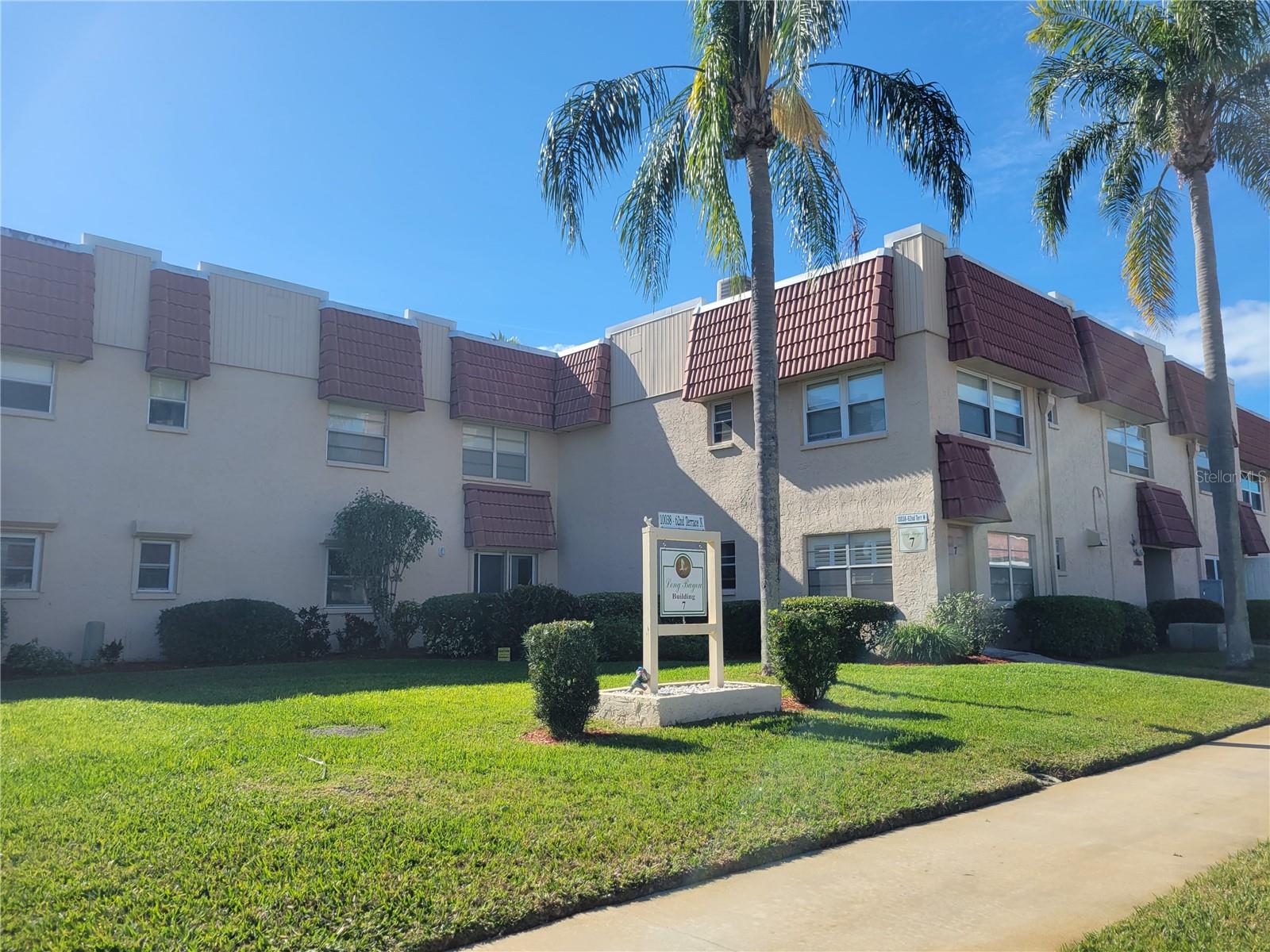 LONG BAYOU - Residential