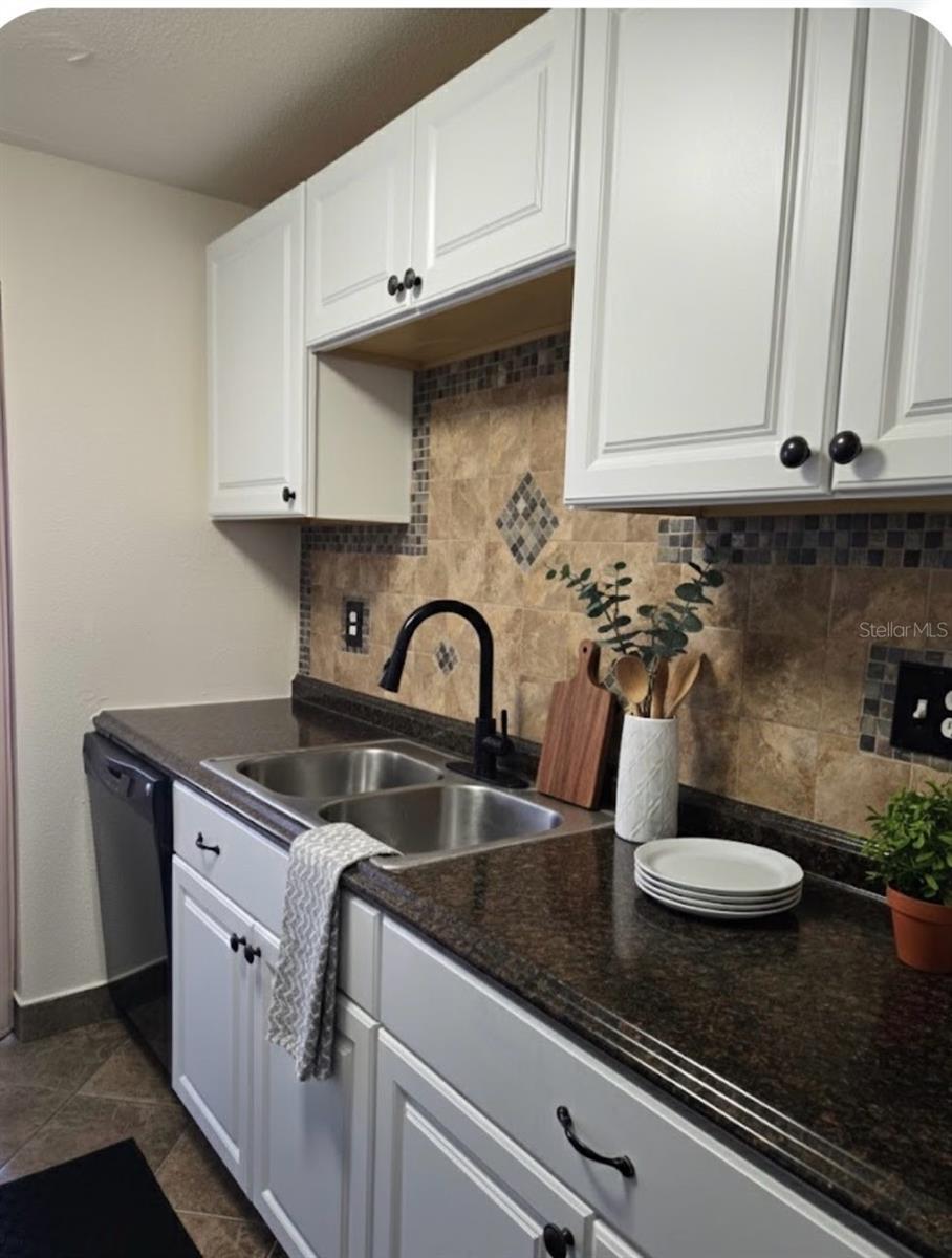 10038 62ND TERRACE N 11