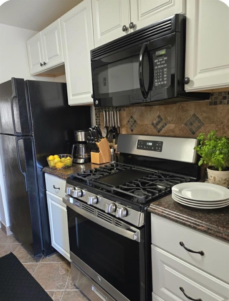 10038 62ND TERRACE N 11