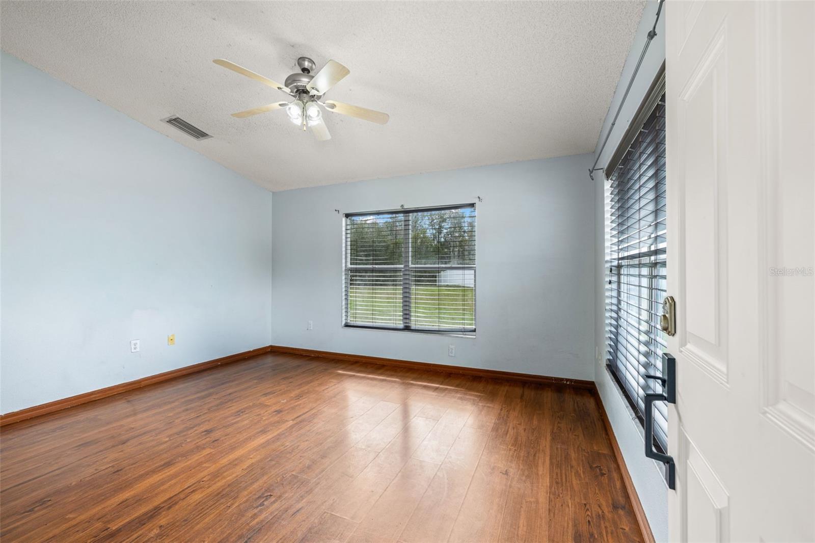 6114 SCHOOL HOUSE COURT