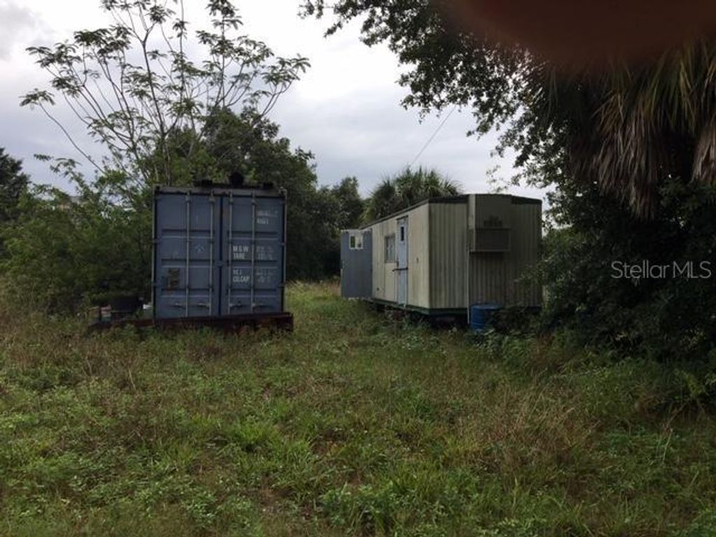 Photo of 820 Pine Road, Auburndale, FL 33823 (MLS # P4906412)