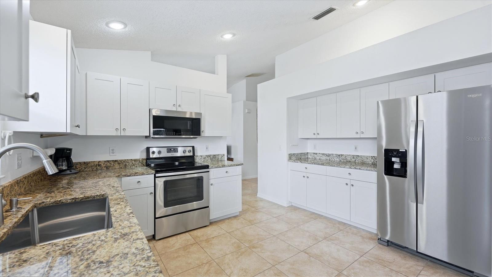 SABAL HARBOUR PH VII - Residential