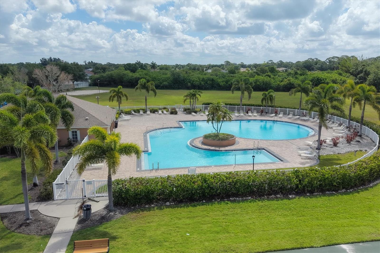 SABAL HARBOUR PH VII - Residential
