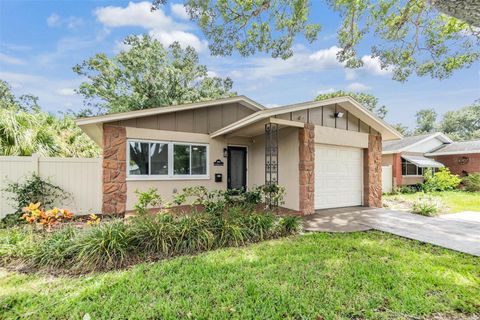 205 SE MONROE CIRCLE N ST PETERSBURG FL 33703