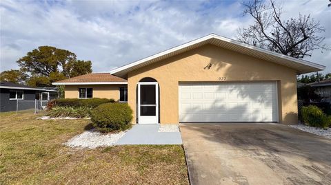 Photo of 933 SE 26th Street, Cape Coral, FL 33904 (MLS # A4680116)