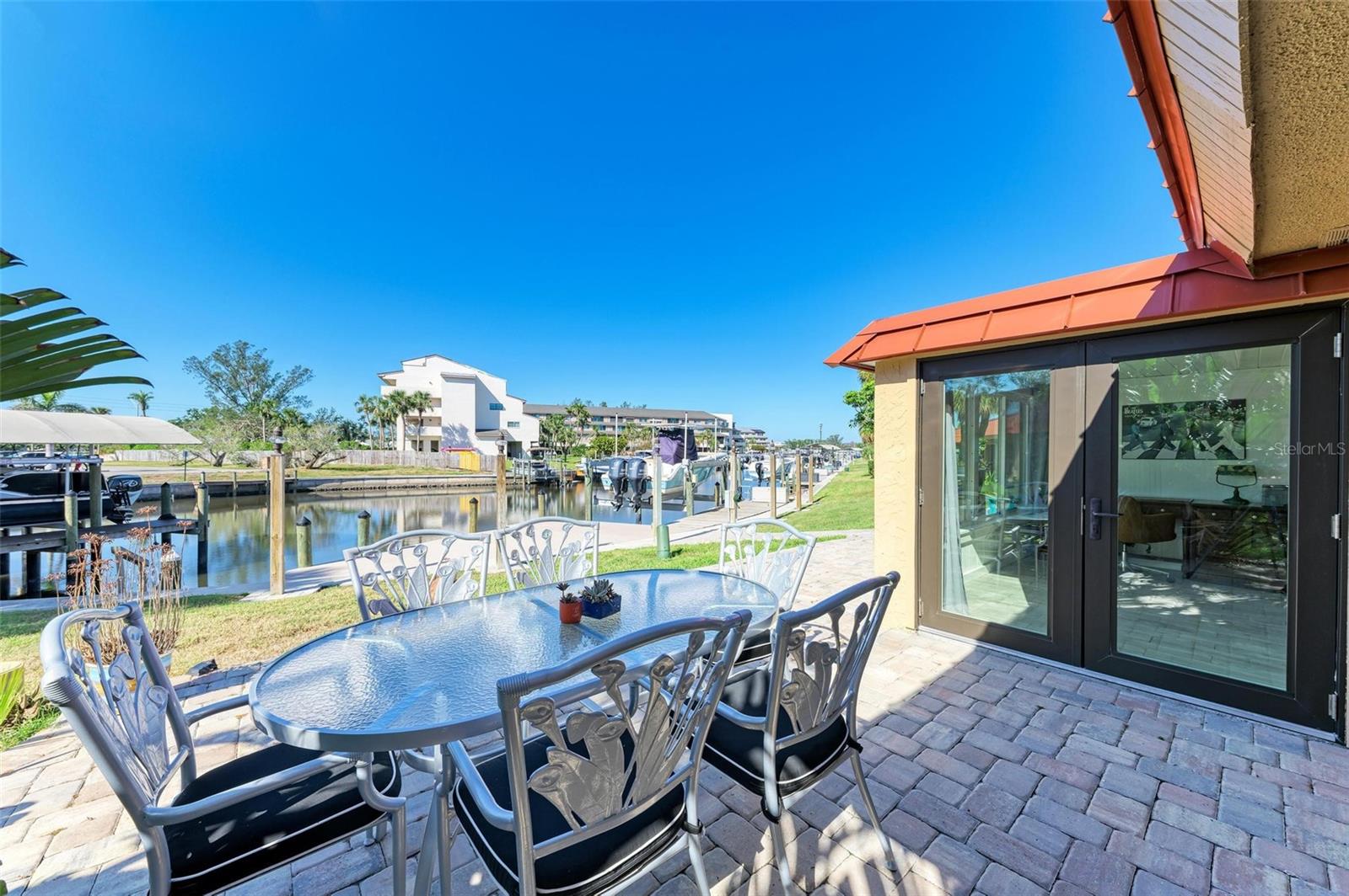 PALMA SOLA HARBOUR SEC 3 - Residential