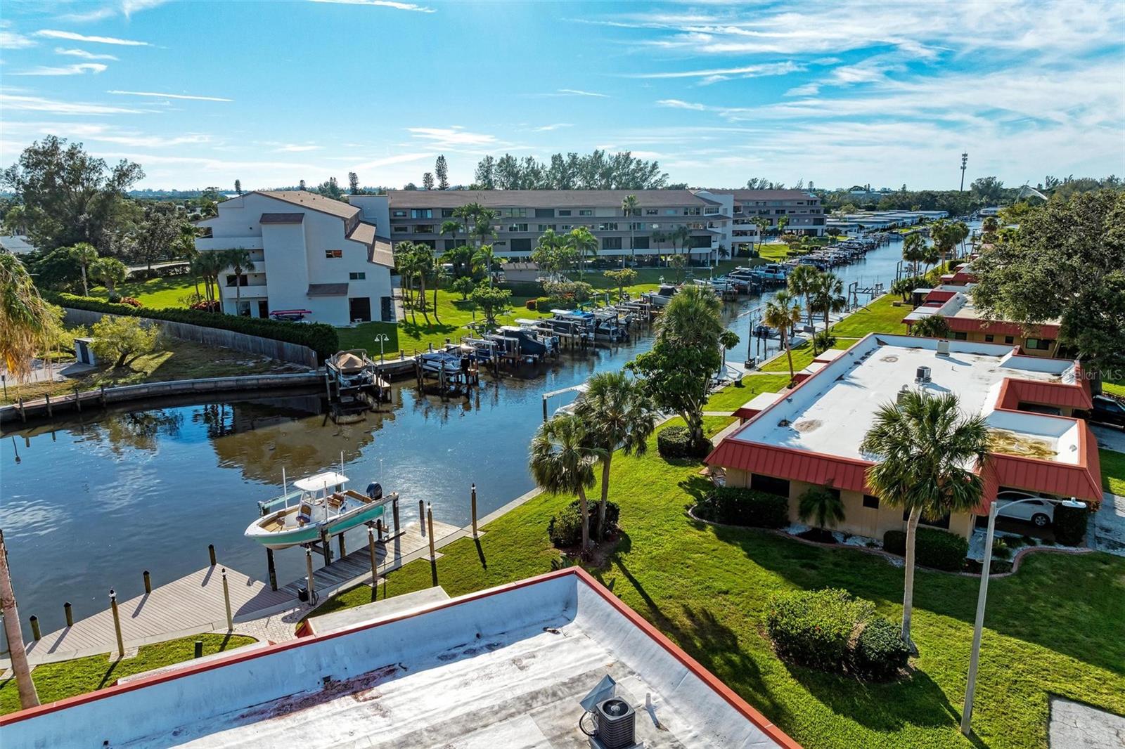 PALMA SOLA HARBOUR SEC 3 - Residential