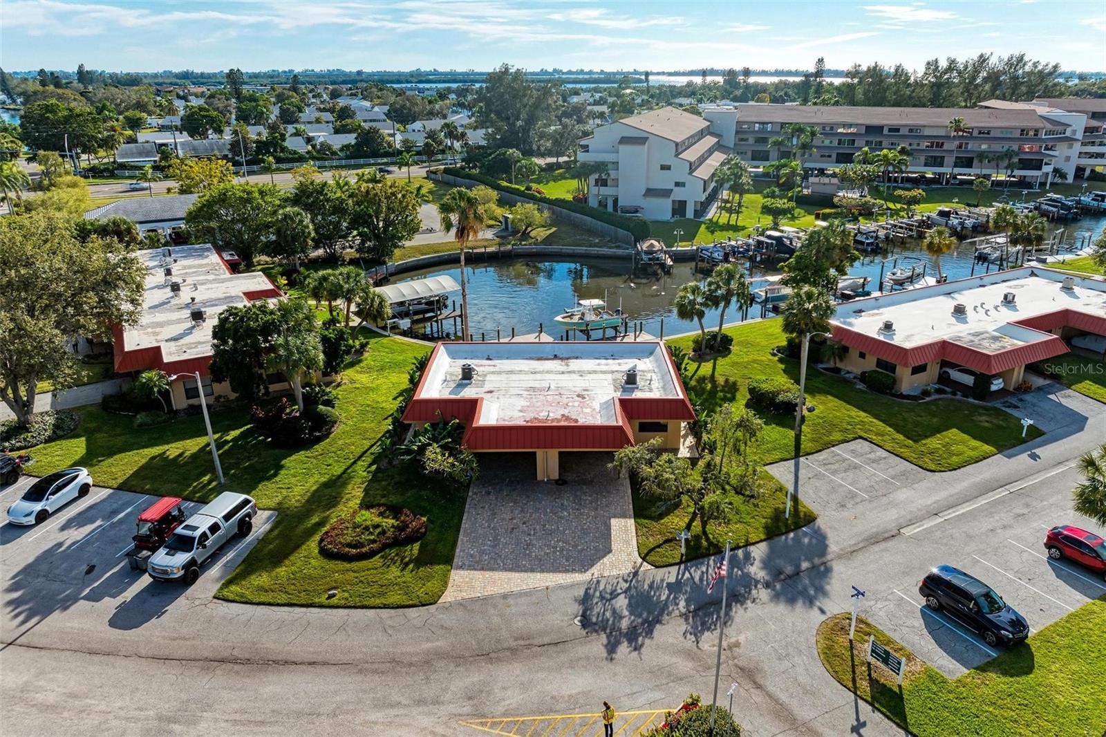 PALMA SOLA HARBOUR SEC 3 - Residential