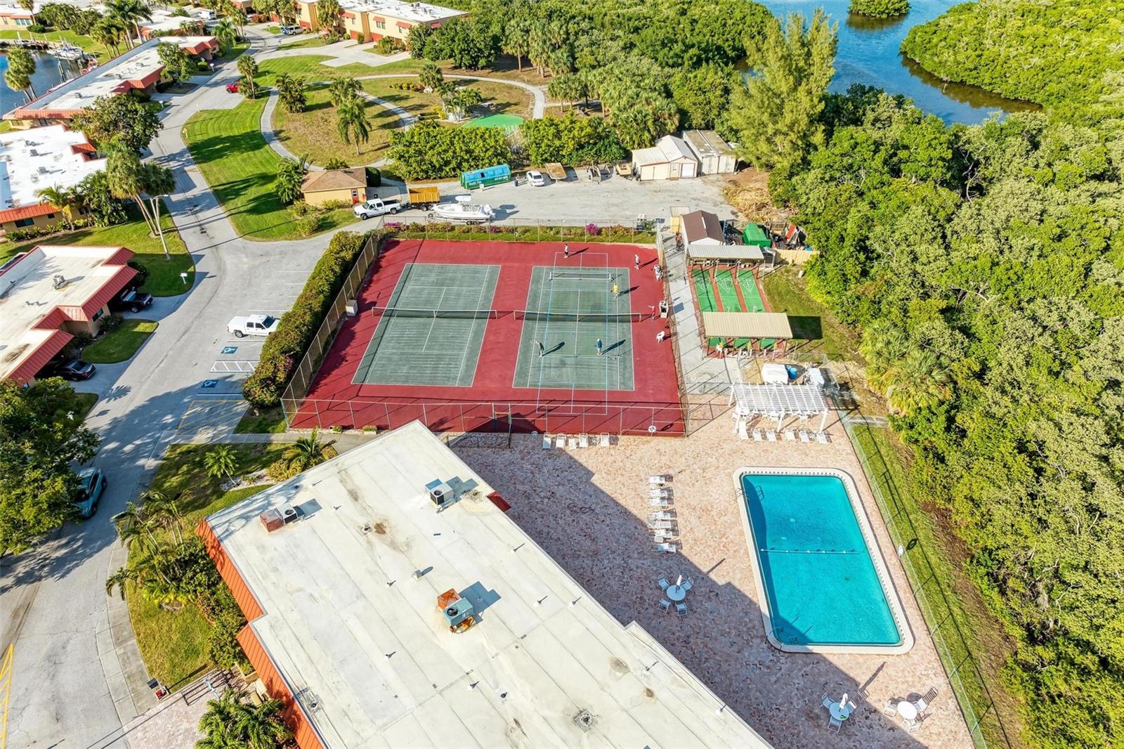 PALMA SOLA HARBOUR SEC 3 - Residential