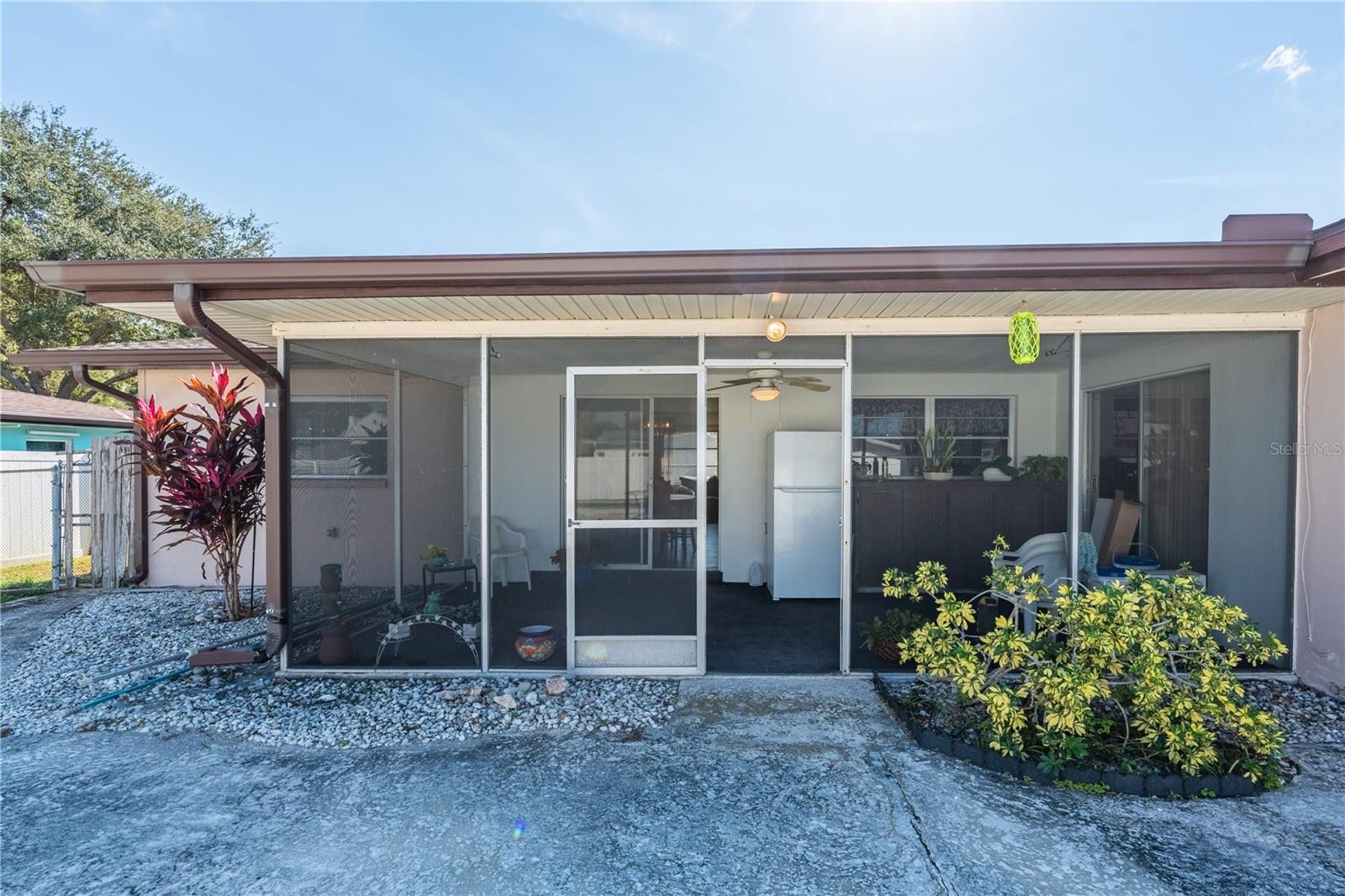 PINE OAK 2ND ADD - Residential