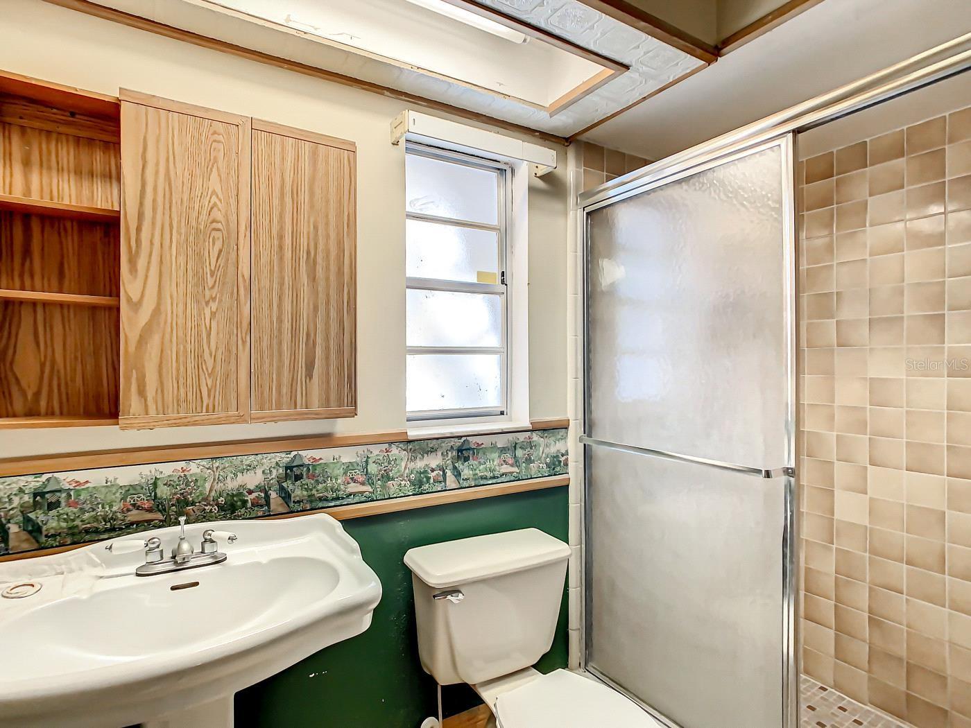 BAY LAKES AT GRANADA SEC 03 - Residential