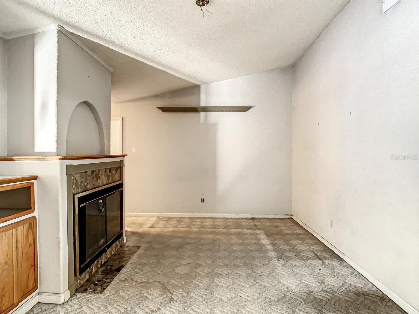 BAY LAKES AT GRANADA SEC 03 - Residential