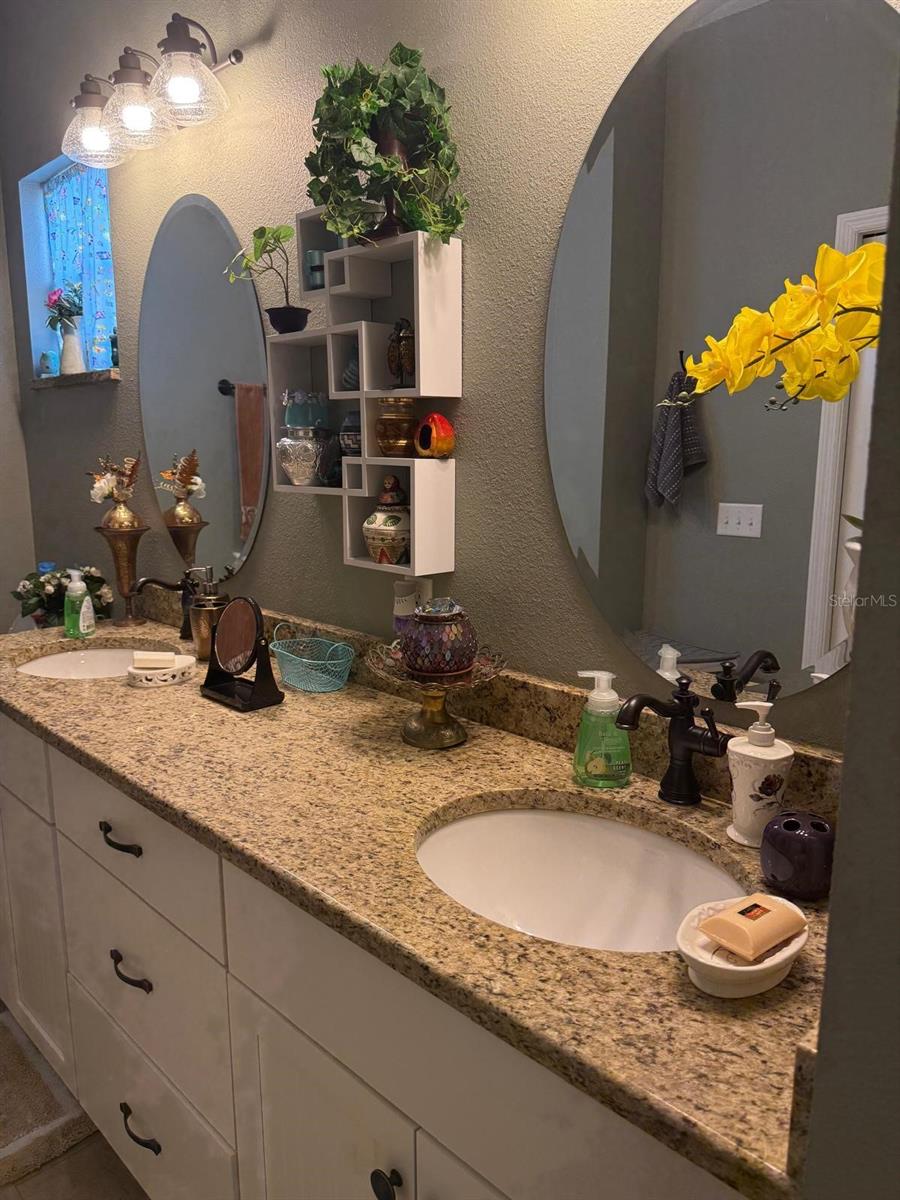 AUDUBON PLACE - Residential