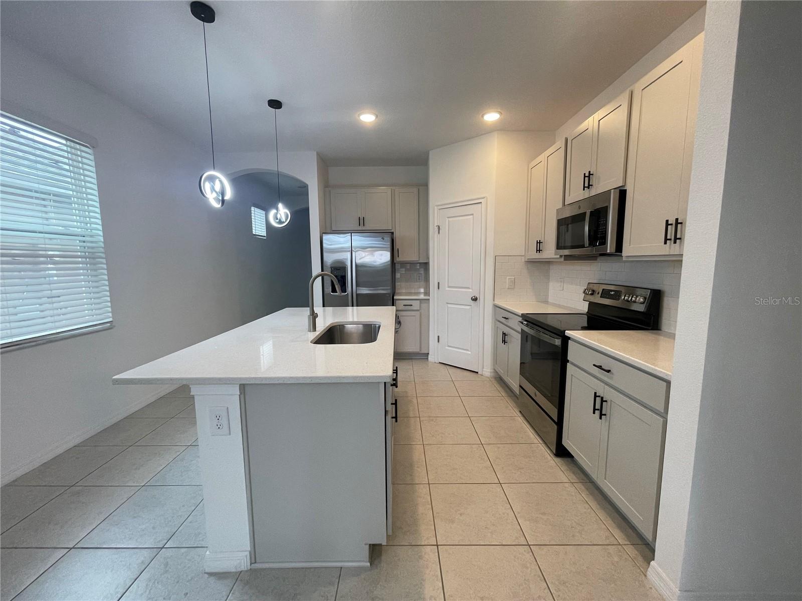 VILLAGES/BRIDGEWATER VILLAGE 14 - Residential Lease