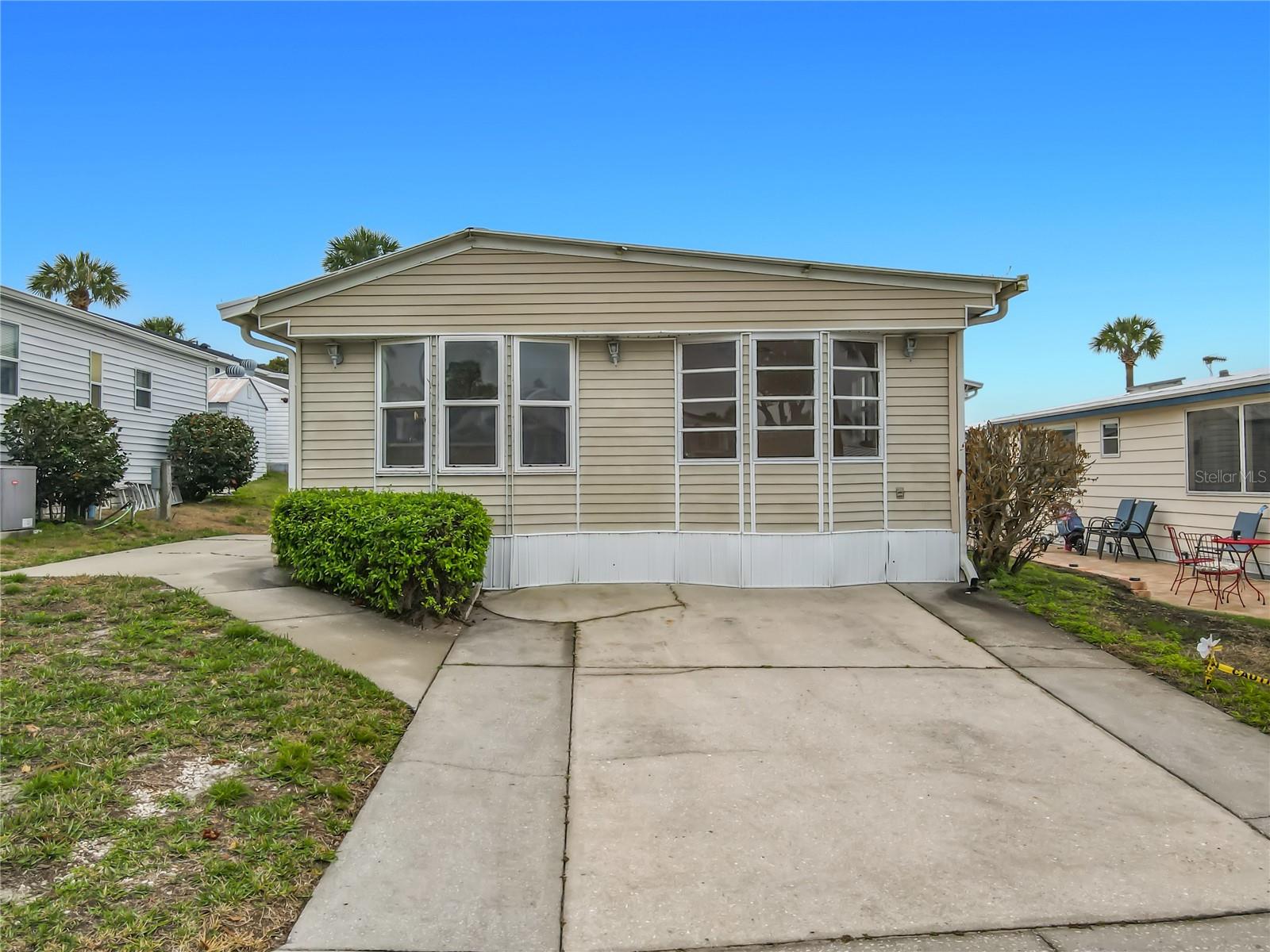 CAREFREE RV COUNTRY CLUB - Residential