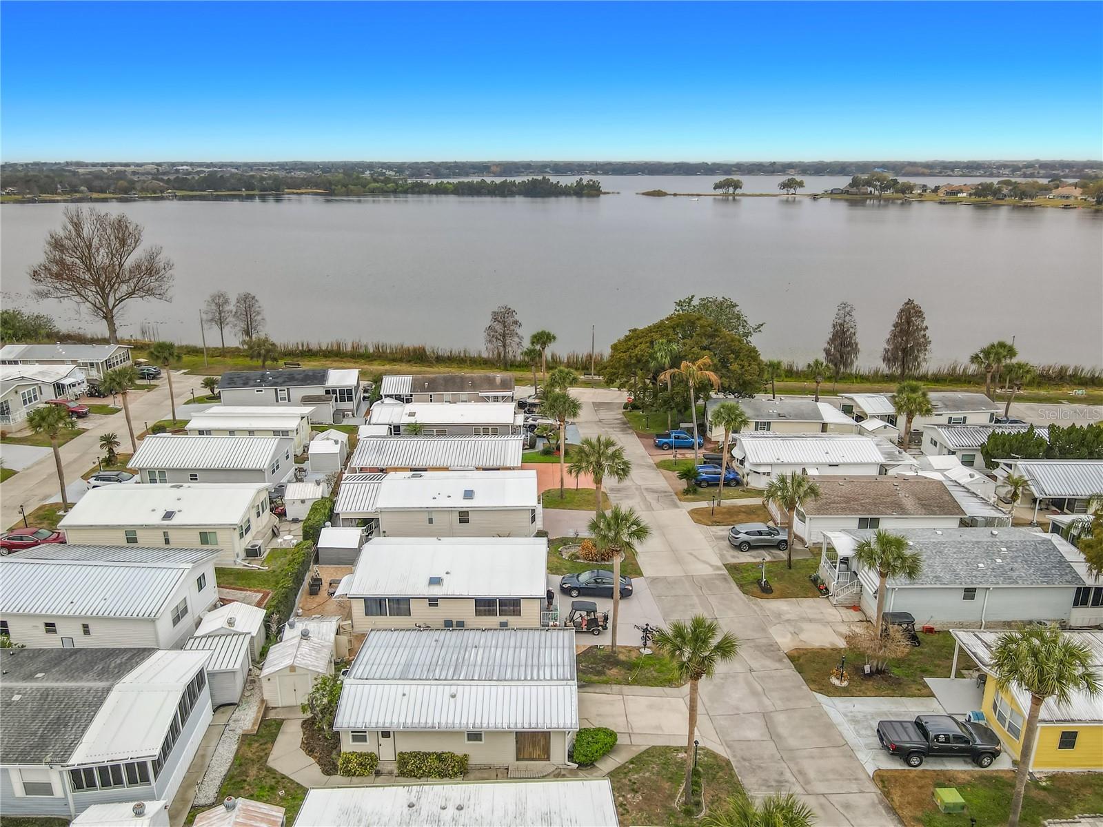 CAREFREE RV COUNTRY CLUB - Residential