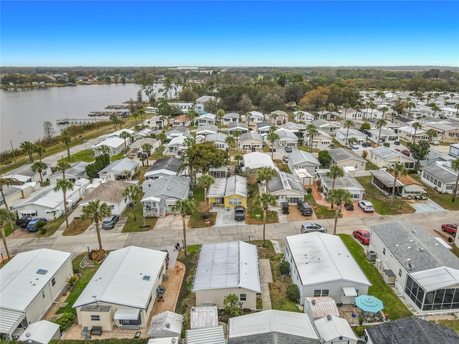 CAREFREE RV COUNTRY CLUB - Residential