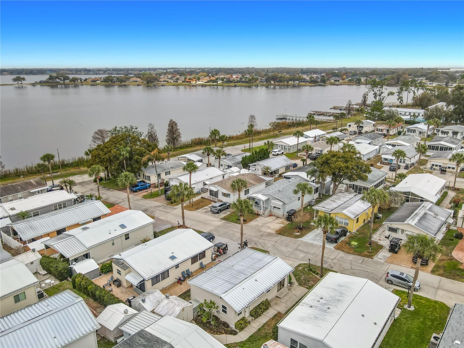 CAREFREE RV COUNTRY CLUB - Residential