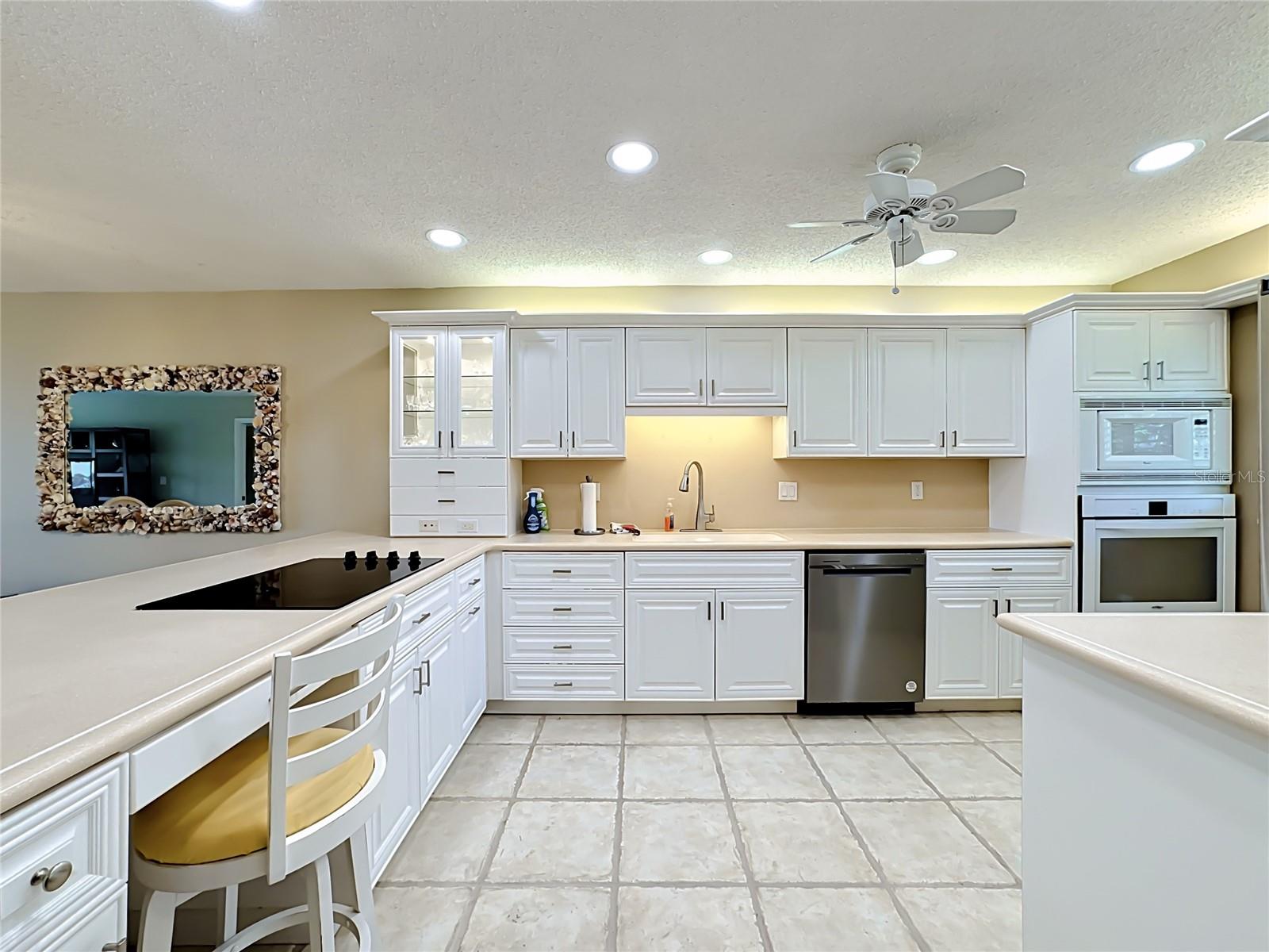 PELICAN COVE VII - Residential