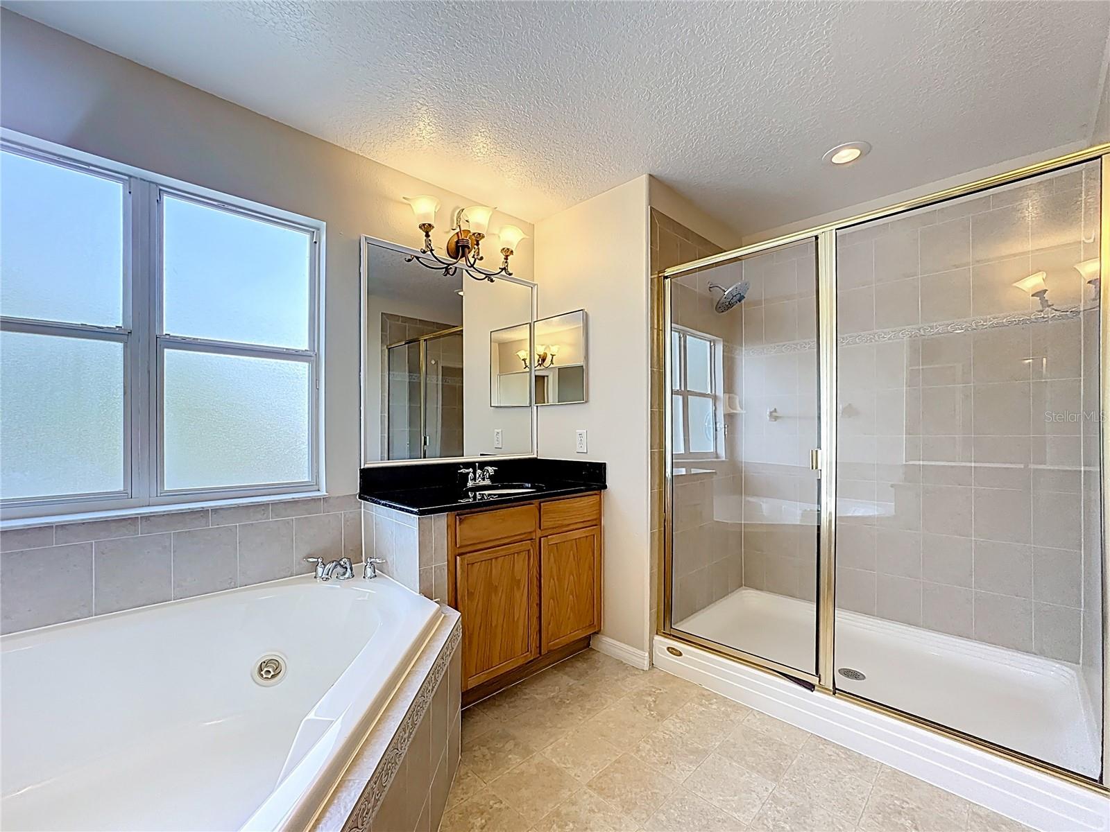 JOHNS LANDING PH 02 48 138 - Residential