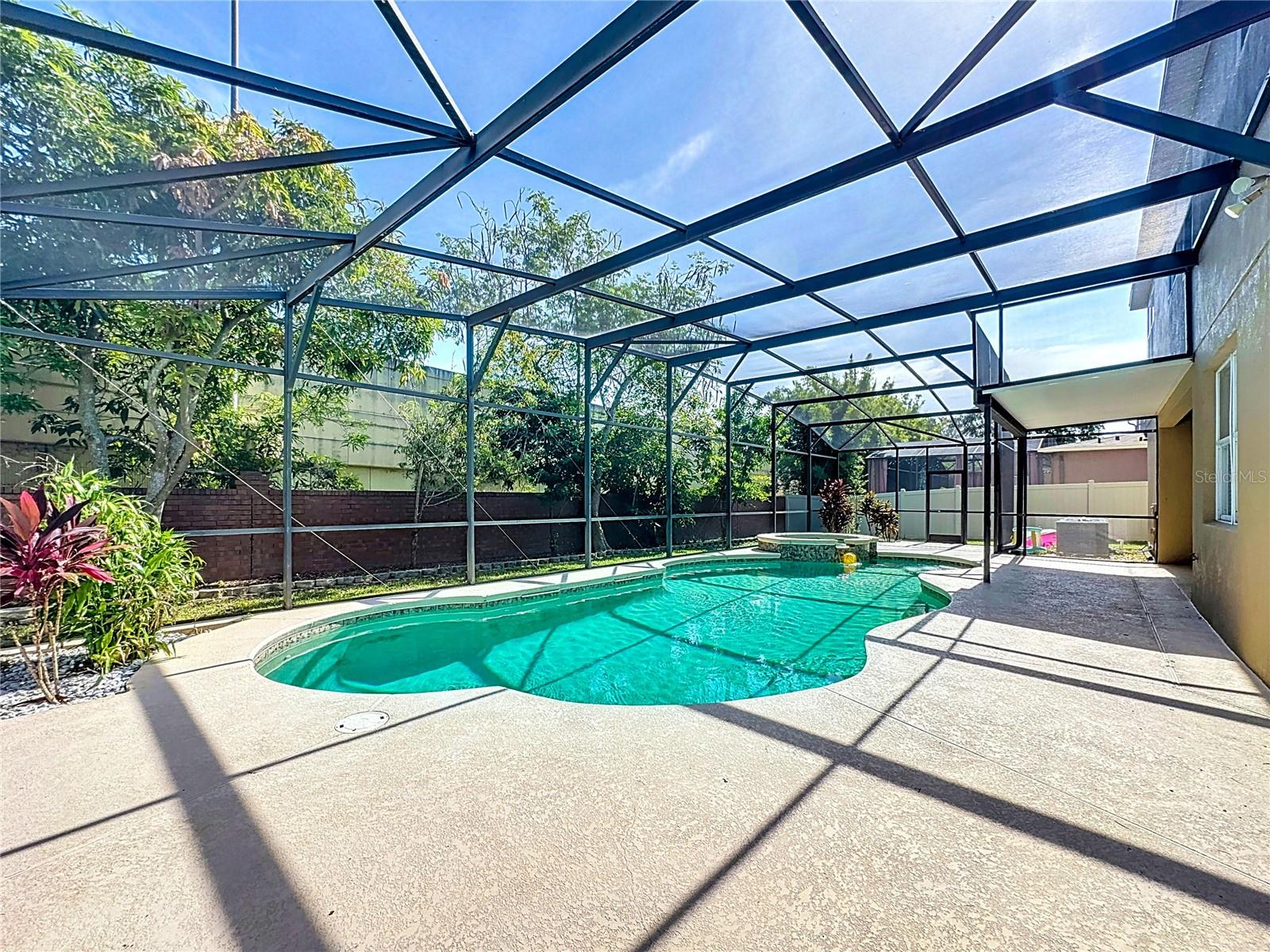 JOHNS LANDING PH 02 48 138 - Residential