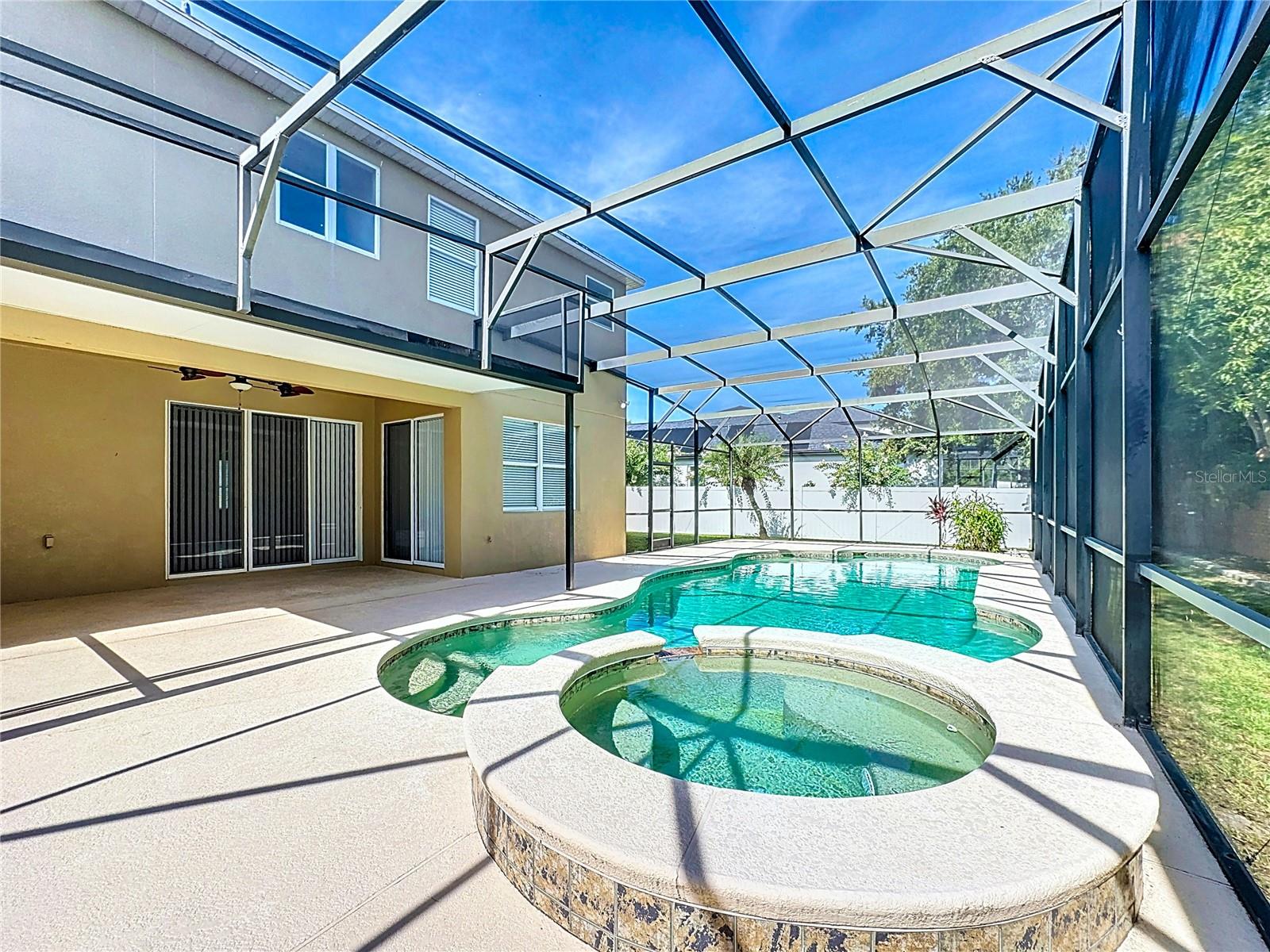 JOHNS LANDING PH 02 48 138 - Residential